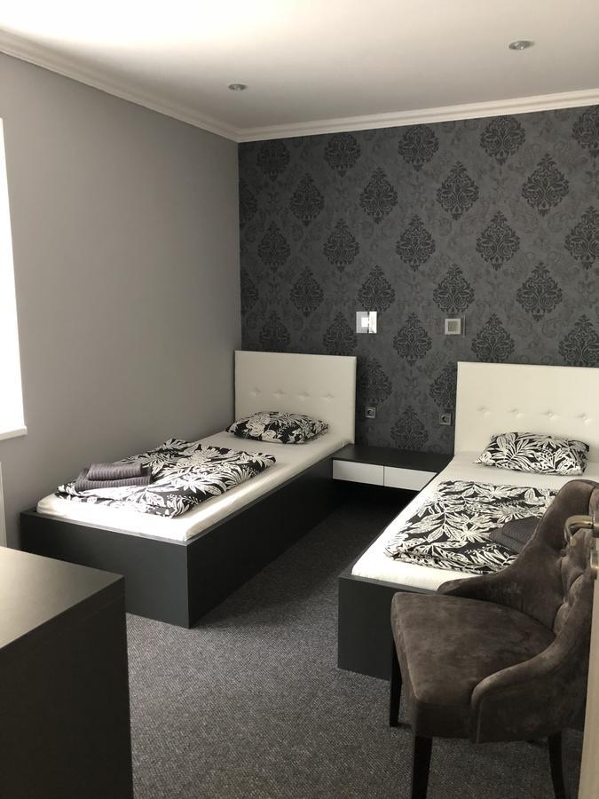 Tardosi Vendeghaz Hotel Miskolc Bagian luar foto