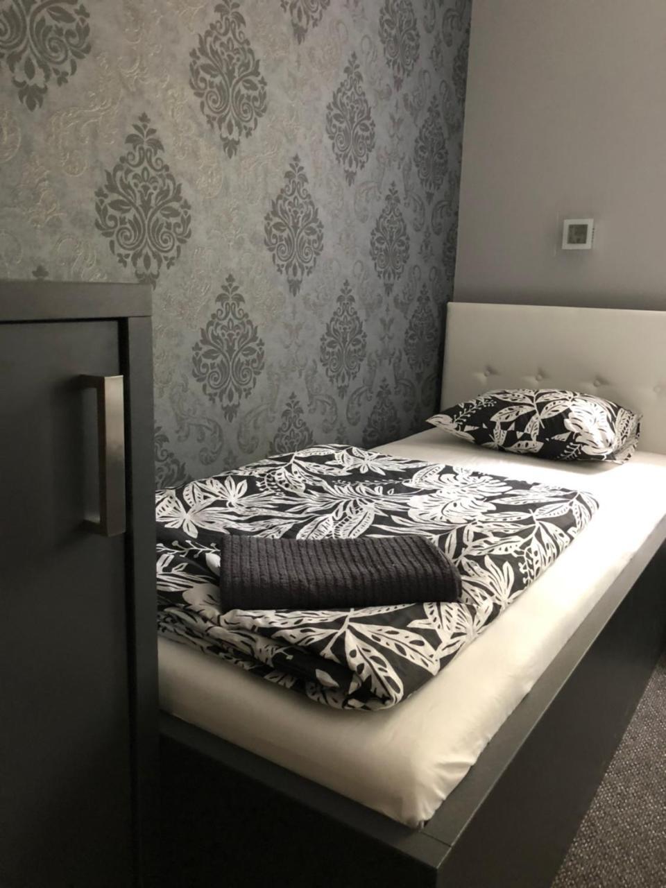Tardosi Vendeghaz Hotel Miskolc Bagian luar foto