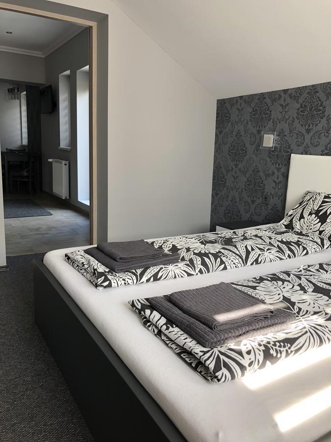 Tardosi Vendeghaz Hotel Miskolc Bagian luar foto