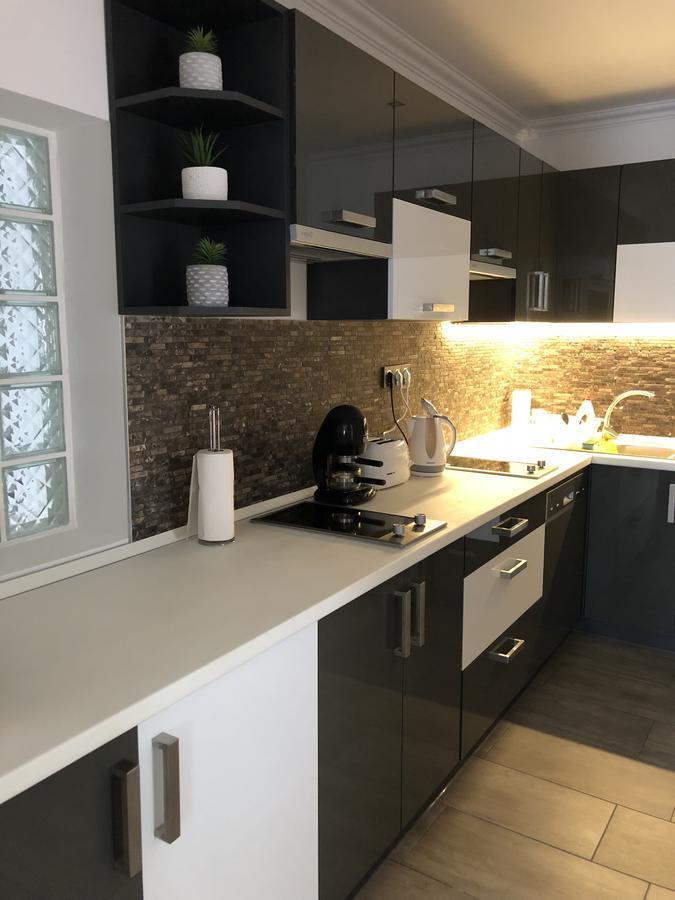 Tardosi Vendeghaz Hotel Miskolc Bagian luar foto