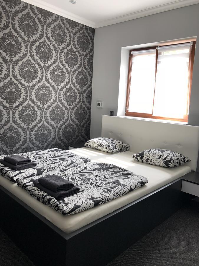 Tardosi Vendeghaz Hotel Miskolc Bagian luar foto