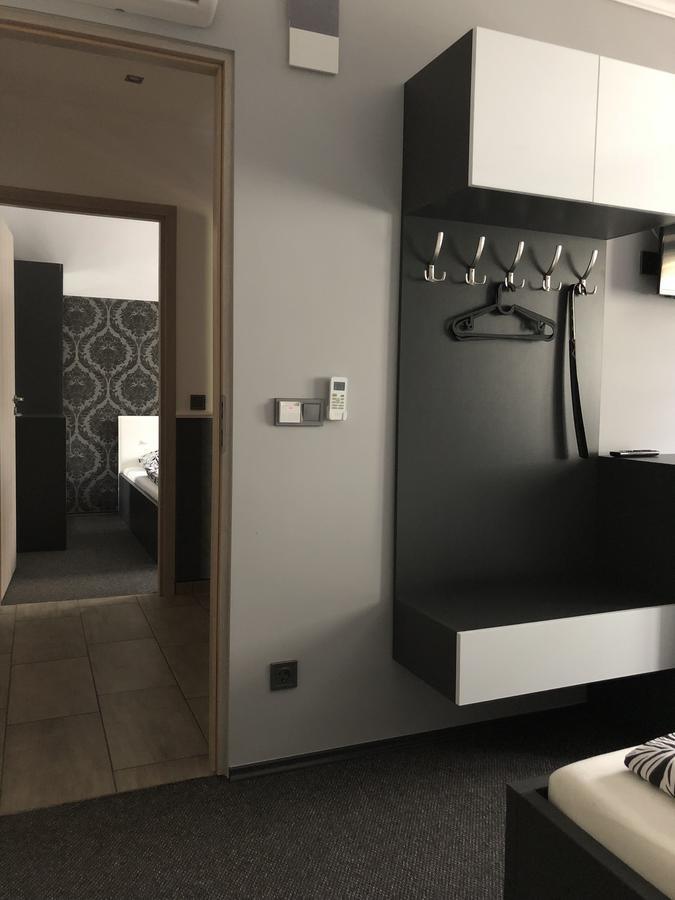Tardosi Vendeghaz Hotel Miskolc Bagian luar foto