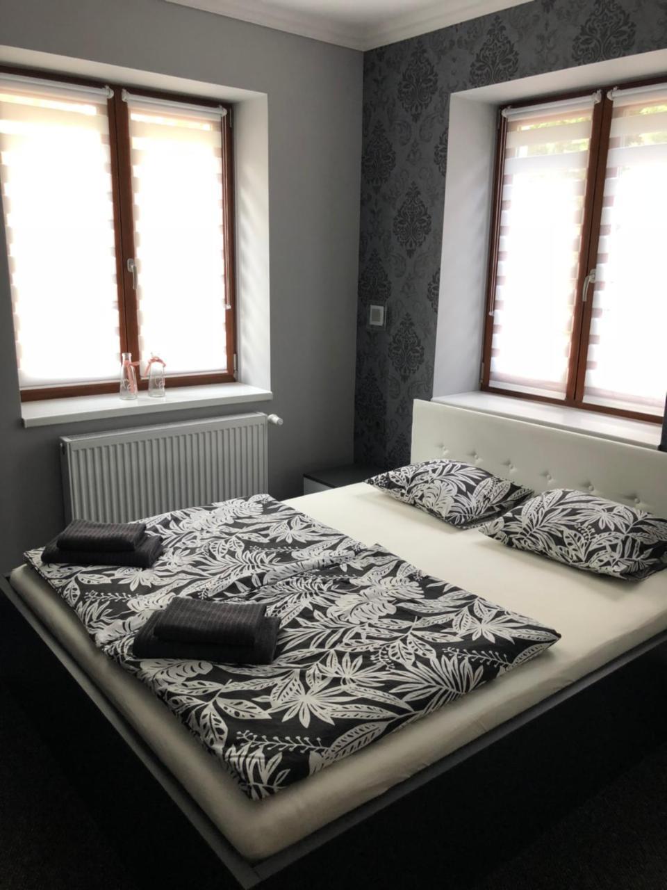 Tardosi Vendeghaz Hotel Miskolc Bagian luar foto